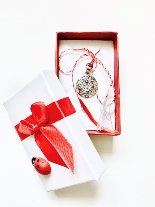 Martisor Din Argint Cu Simbolul Om