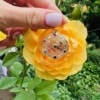Pandantiv floarea vietii cu cristale colorate (2)