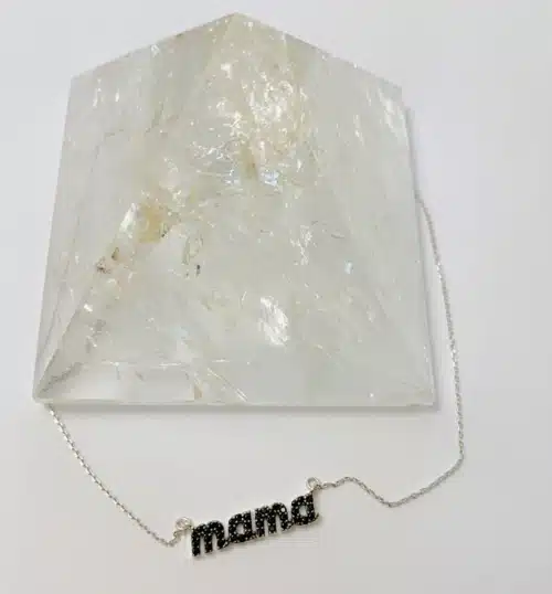 Colier Mama Pe Piramida