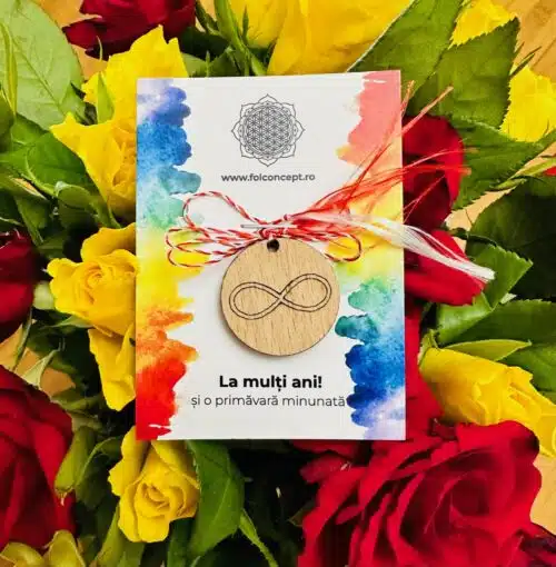 Martisor Cu Simbol Gravat Pe Banut Din Lemn Infinit