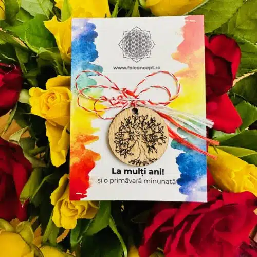 Martisor cu simbol gravat pe banut din lemn pomul vietii