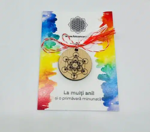 Martisor Cu Simbol Gravat Pe Banut Din Lemn Cu Cubul Lui Metatron