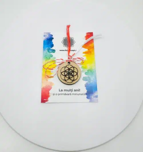 Martisor Cu Simbol Gravat Pe Banut Din Lemn Cu Samanta Vietii