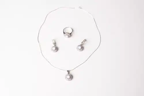 Set Sclipiri Cu Opal Si Cristale